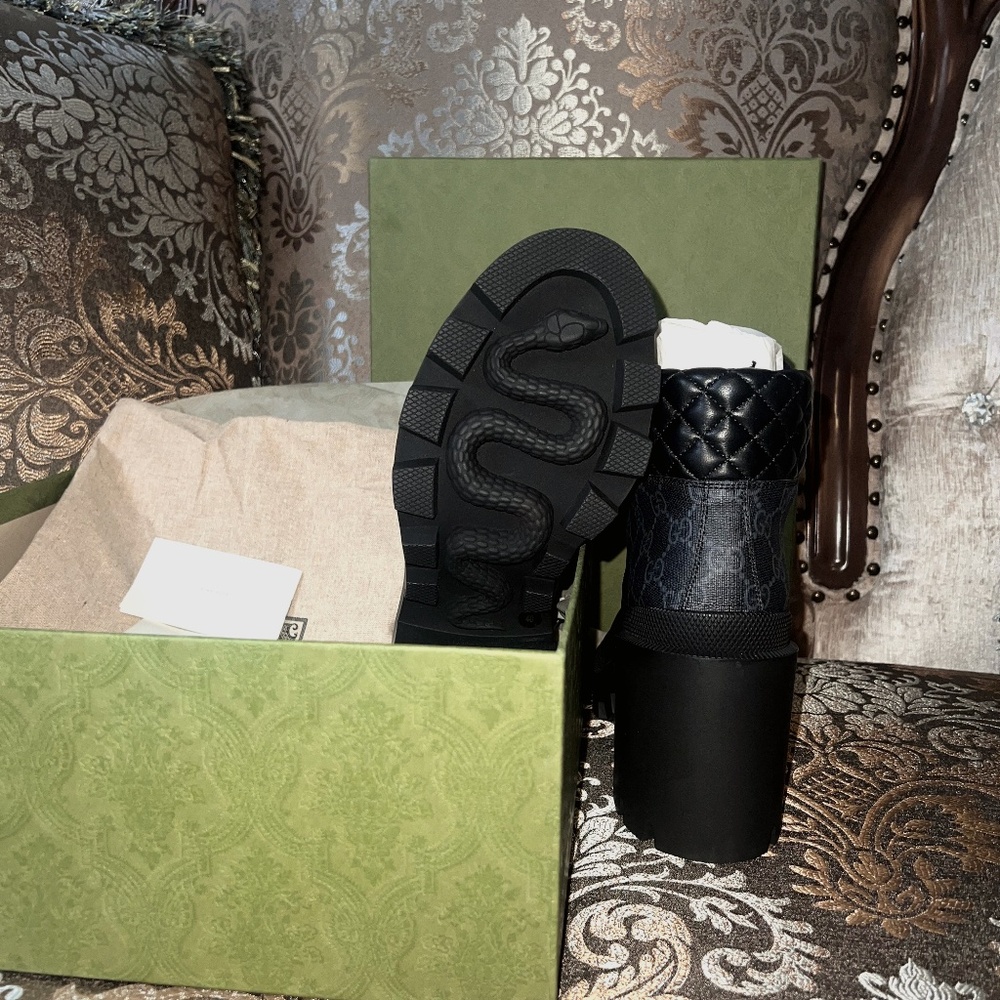 GUCCI BOOTS 40 EU BLACK LEATHER NEW WITH BOX AND DUST BAG